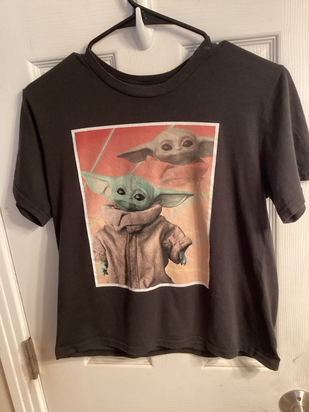 Star Wars, Mandalorian,Baby Yoda,T-shirt, Size Child Medium
